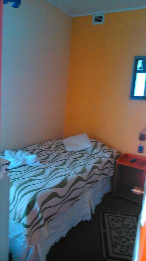 Hostal Don Guillermo Puerto Natales Habitación foto